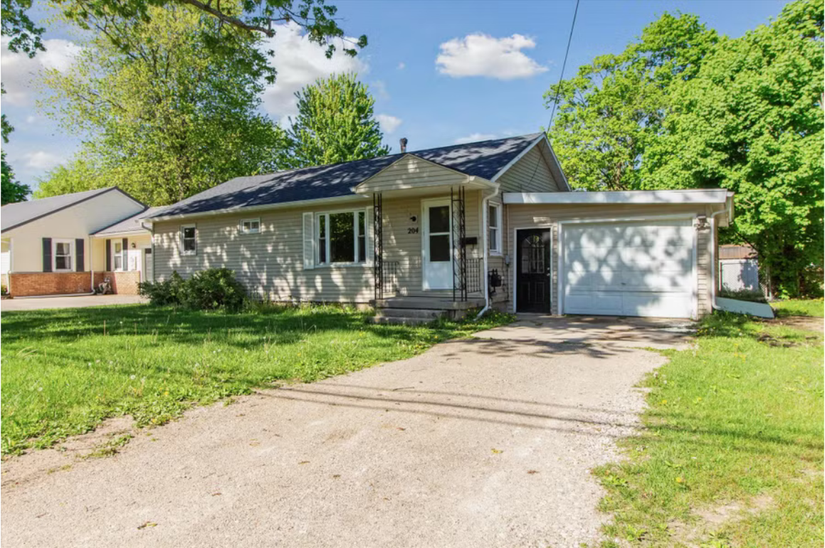 Single-story Michigan rental home with garage